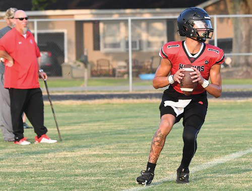 Hounds open season with Kinder Saturday