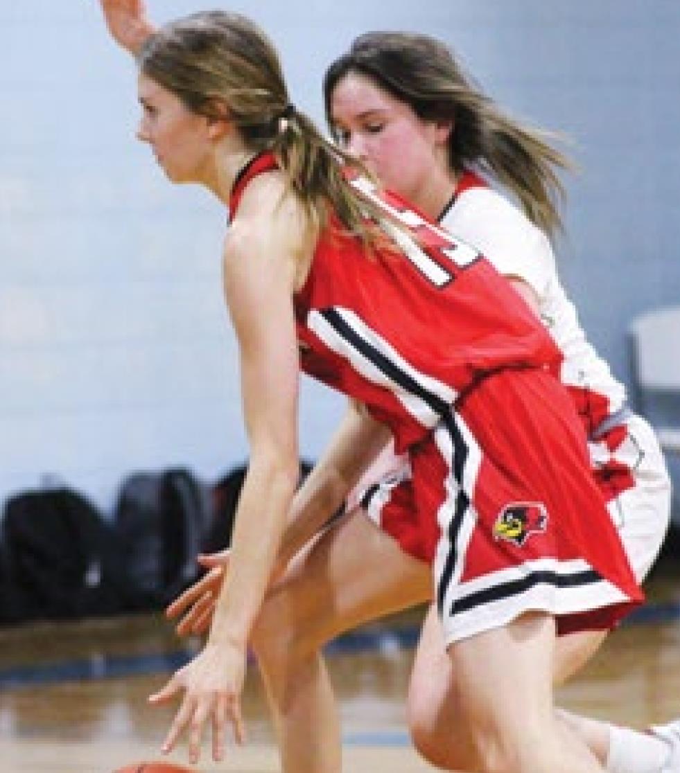 No. 10 Lady Cards sweep through Bell City, 39-29
