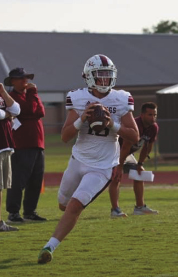 Dogs cap off Spring with intersquad scrimmage