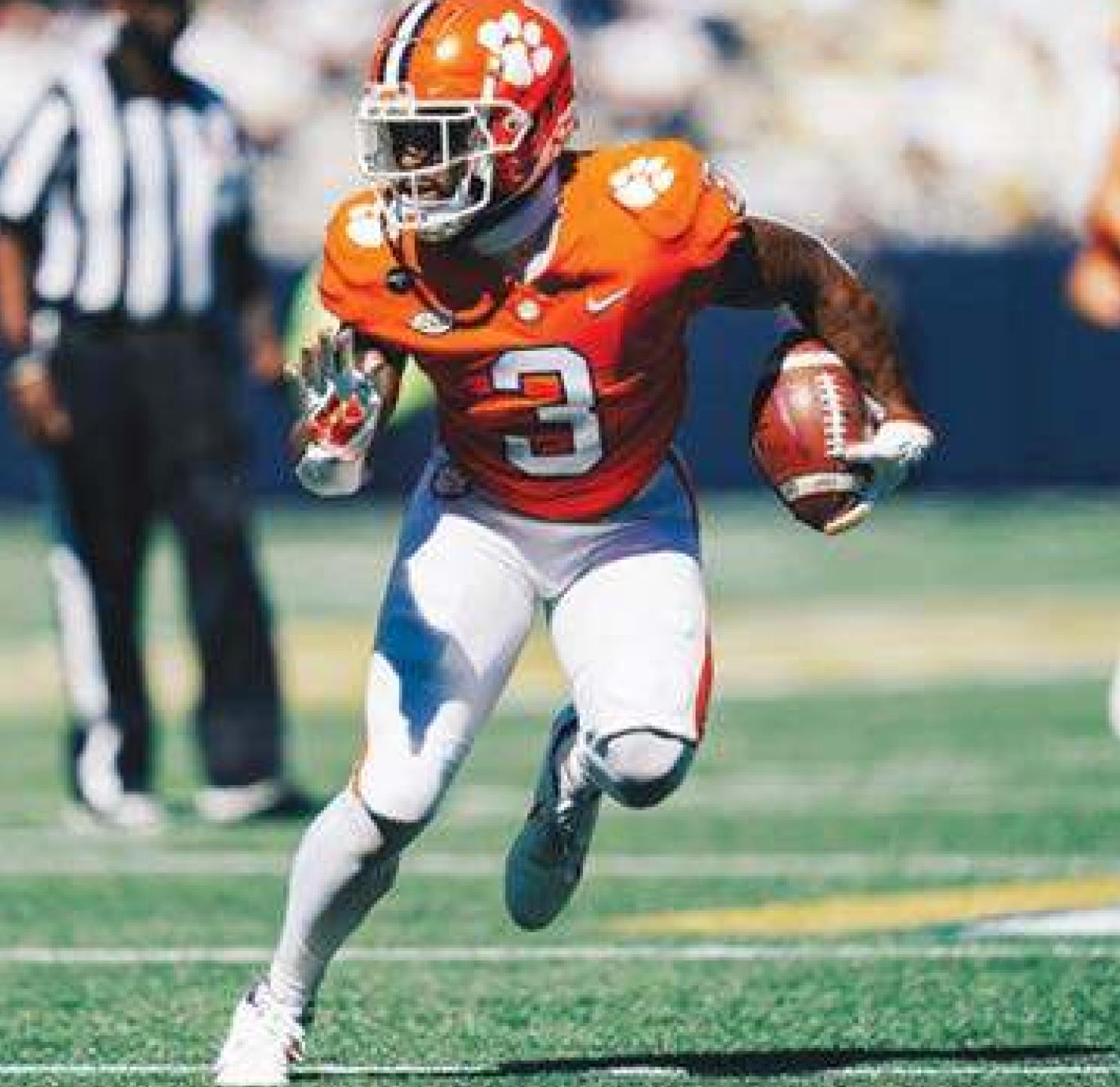 Lawrence throws 5 TDs, No. 1 Clemson rolls past Georgia Tech