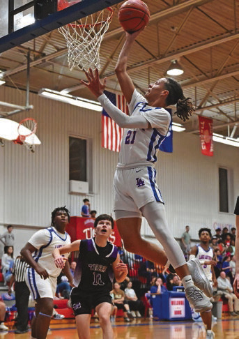 LA wins Tiger fight in opening round