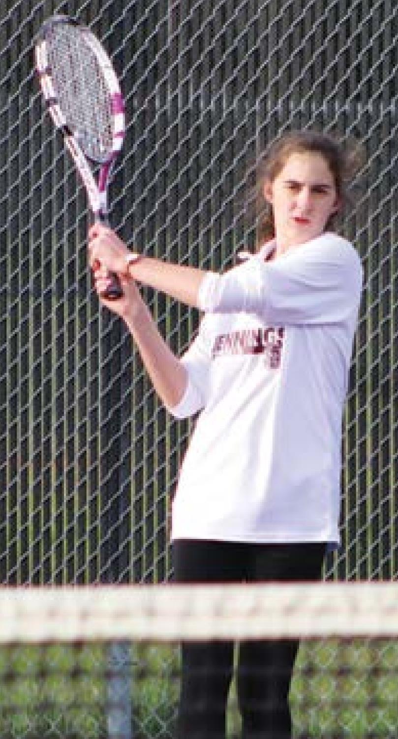 Lady Dogs claim pair of tennis victories