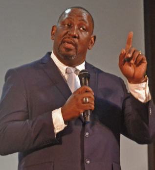 Forum held for council, mayor candidates