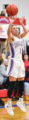 Lady Tigers stomp Vinton, 63-6