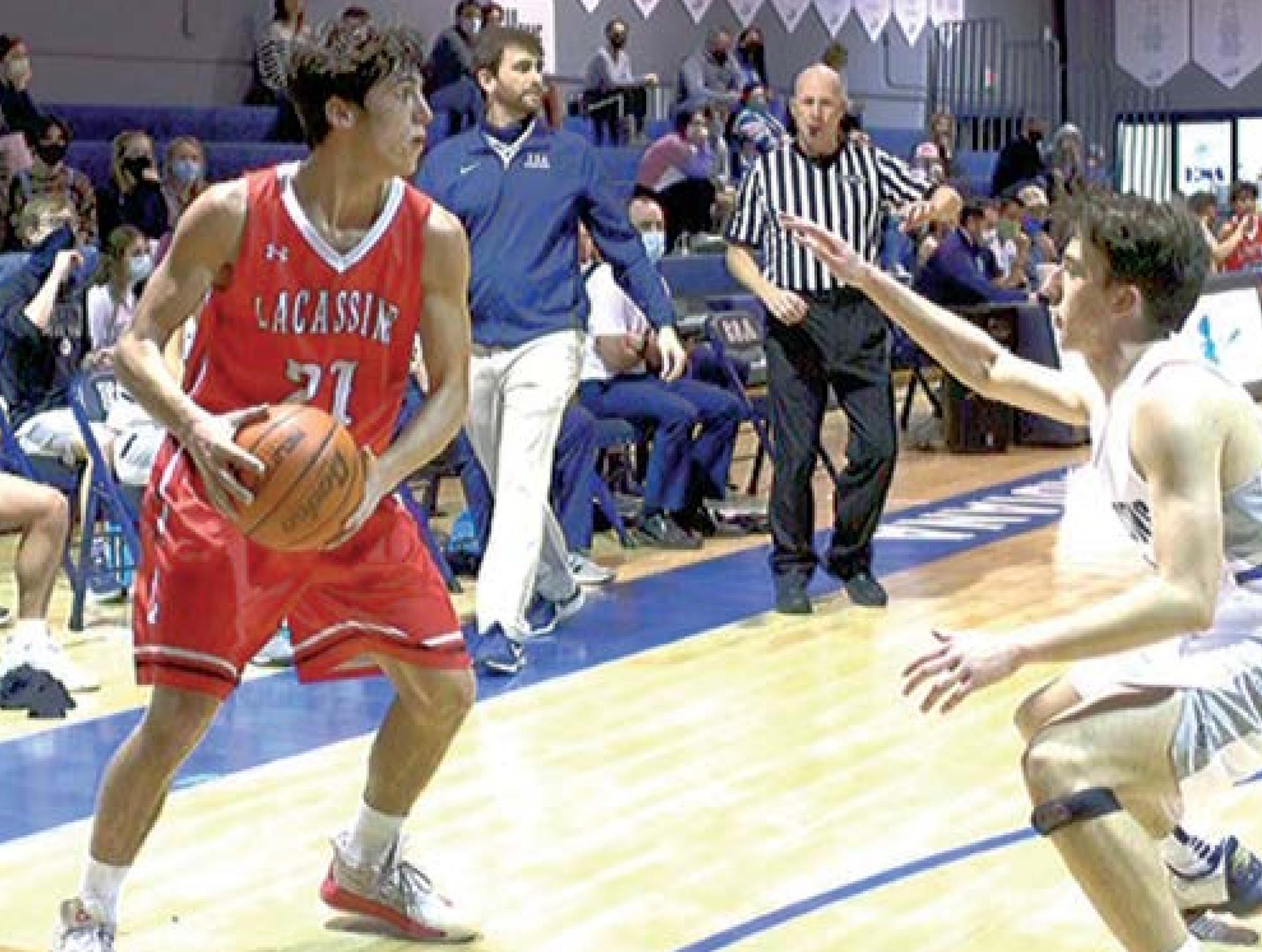 Moore’s 33 guides Cardinals to 66-44 win over Bell City