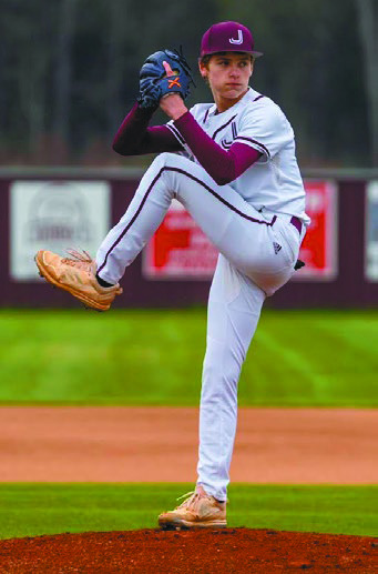 Diamond Dogs earn first win with thumping of East Beauregard