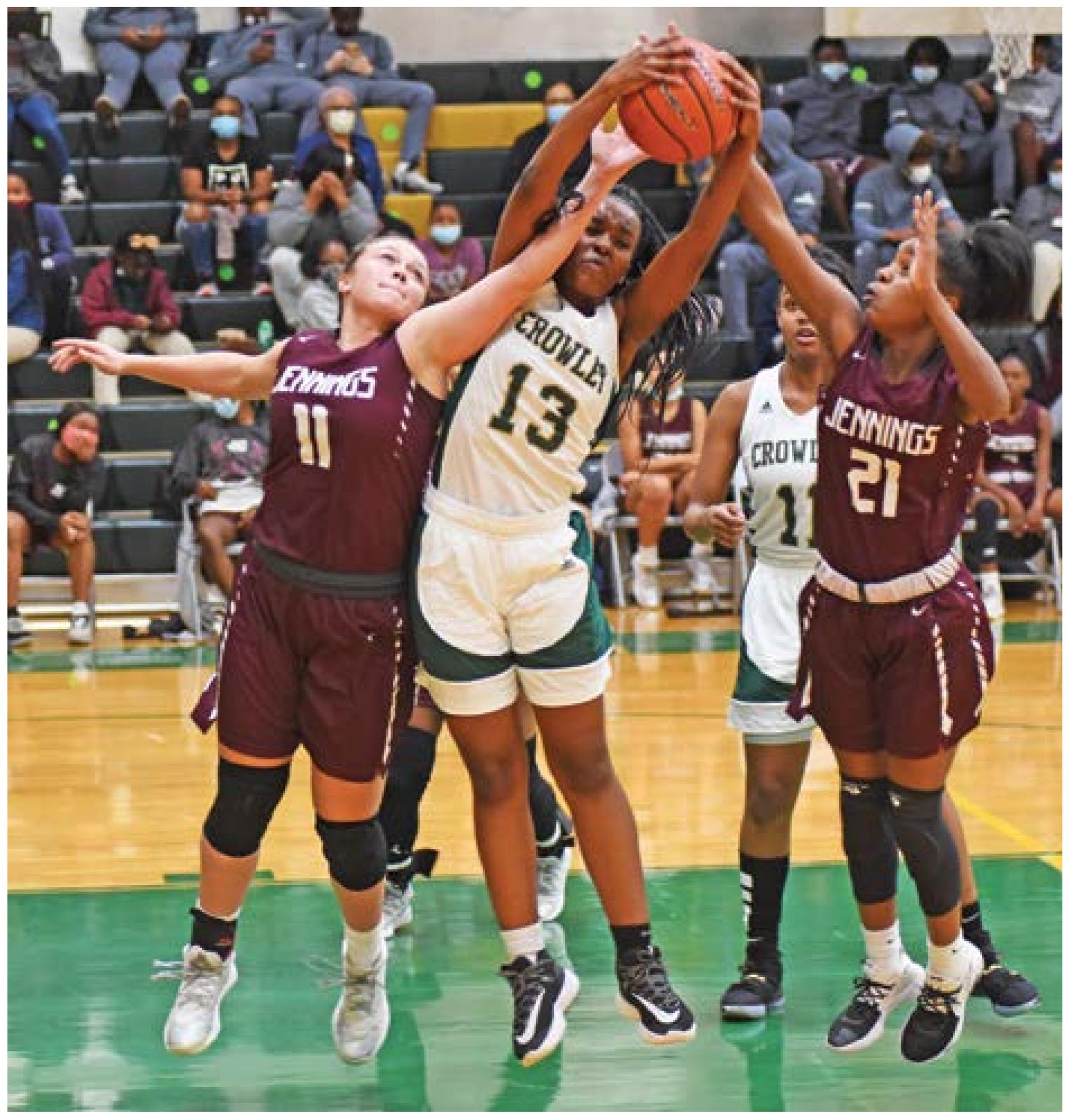 Jennings smacks Crowley 70-49