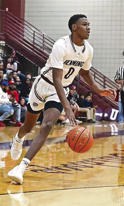 Bulldogs charge past Hornets, 89-64