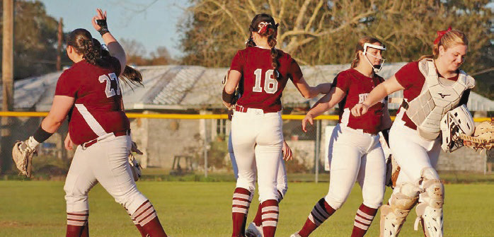 Lady Dogs hammer Lake Arthur 16-0 in softball action