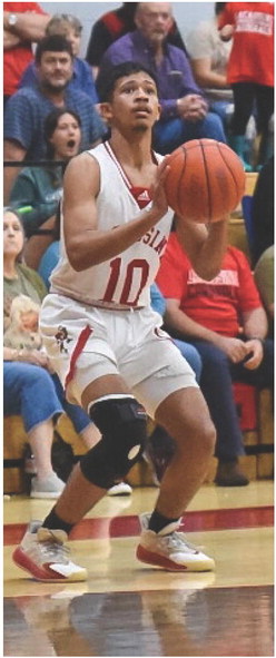 CARDINALS REMAIN PERFECT