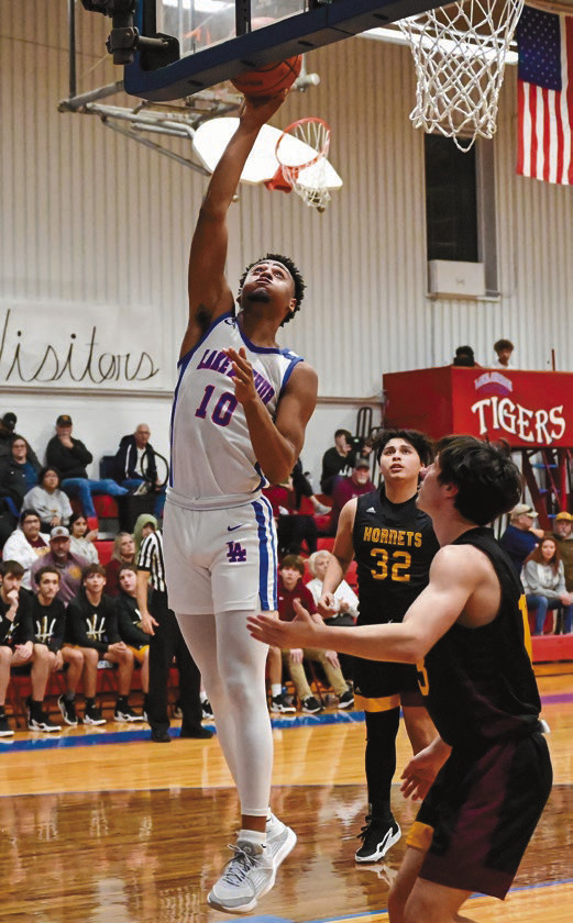 Levi, Tigers edge Kinder 58-48