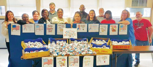 Students Pack Gift Bags for Veterans