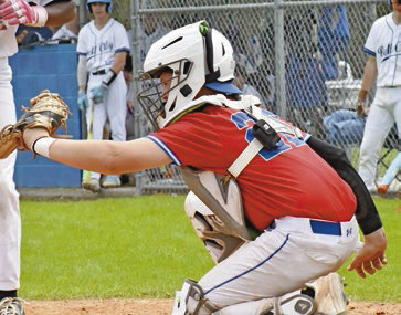 BASEBALL ACTION