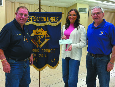 Knights distribute awards