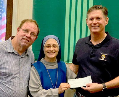 KCs make donations