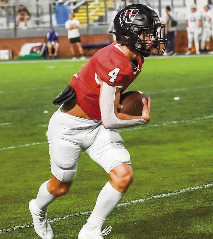 Greyhounds charge through jamboree