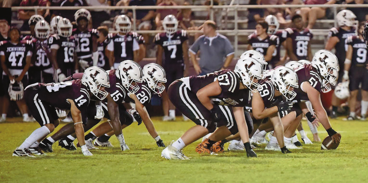 Dogs rally for 35-14 win over Northwest