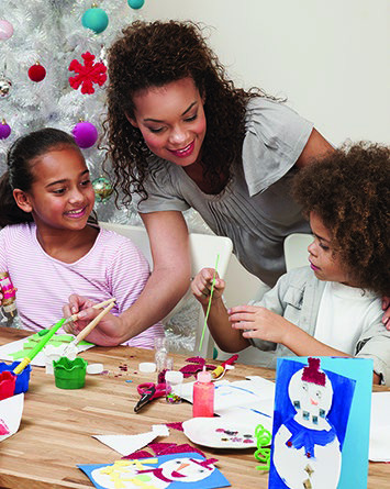 Make holiday crafting a family affair
