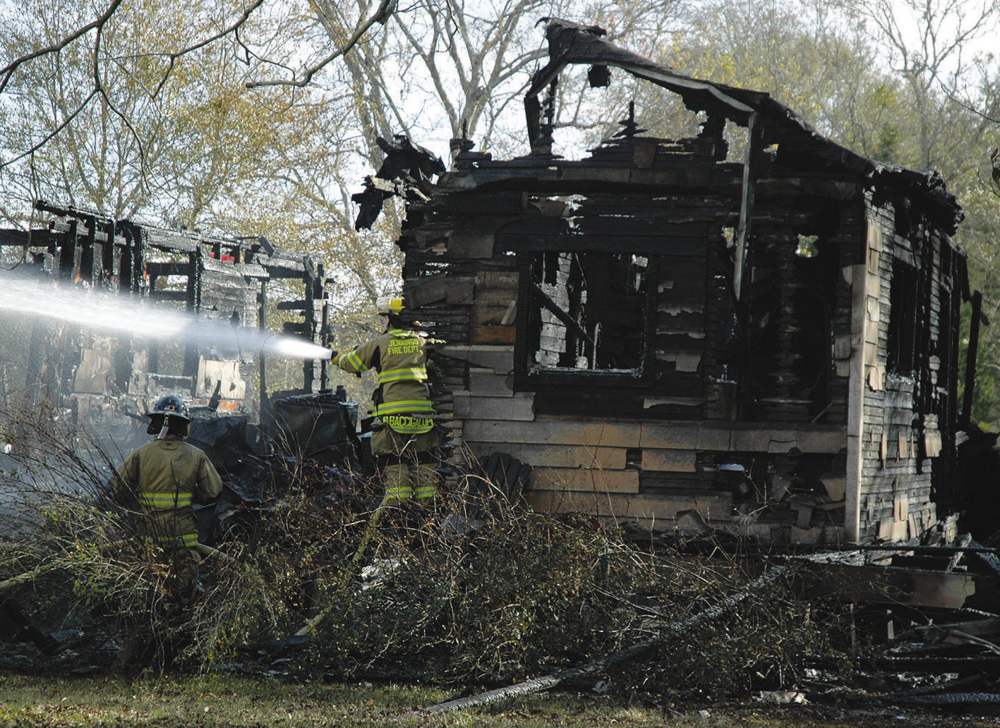 Blaze destroys home, vehicle