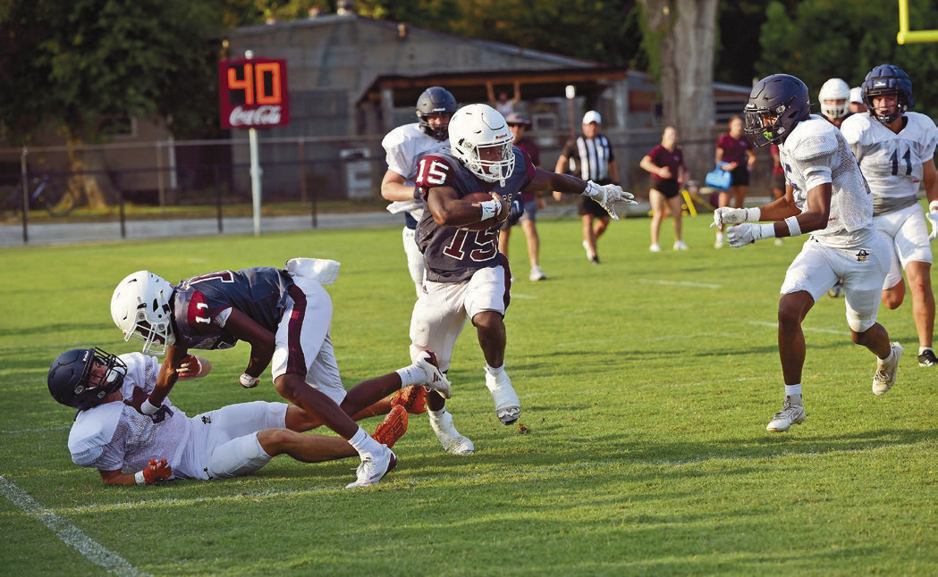 Bulldogs Battle Bucs