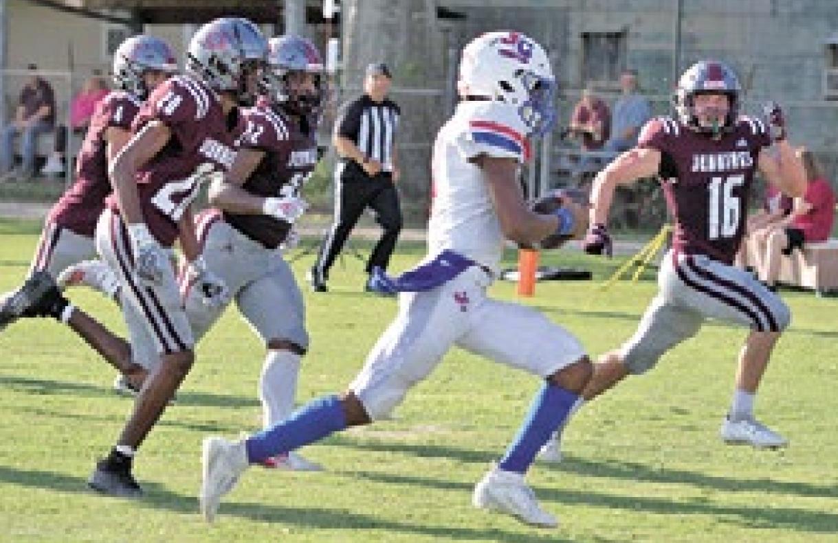 Patriots thump Dogs 39-6 in Friday night opener