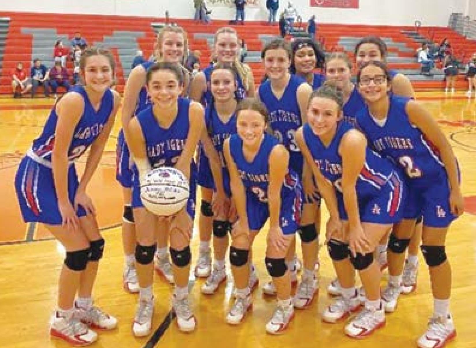 Brister’s record-setting night leads LA to 75-36 win