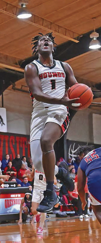 	Hounds fall short to Vinton in key 5-2A contest 