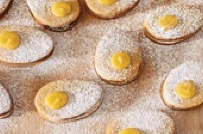 Sweeten Up Spring with an ‘Eggstra’ Creative Brunch