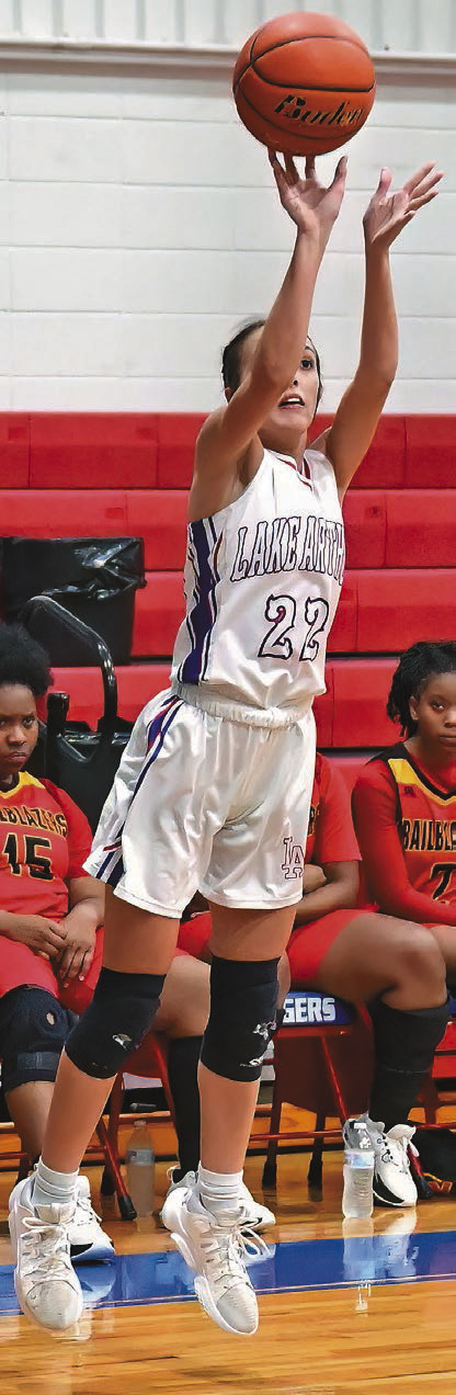 No. 4 Lady Tigers take down No. 6 CP, 49-38