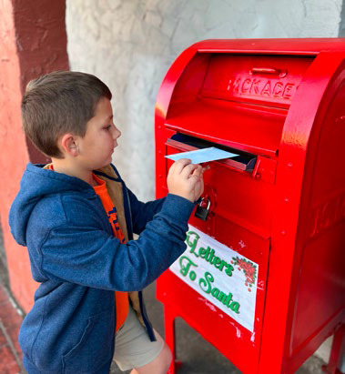 Merry Mail