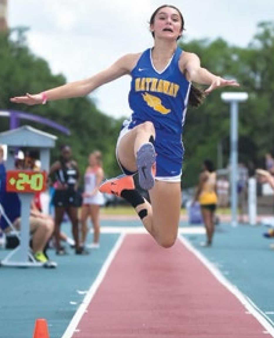 Lacassine, Hathaway turn in