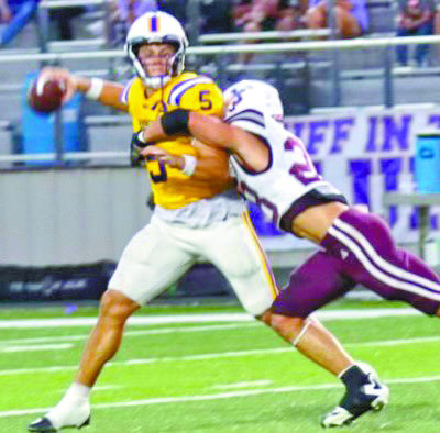 Bulldogs win jamboree thriller over 5A Sam Houston