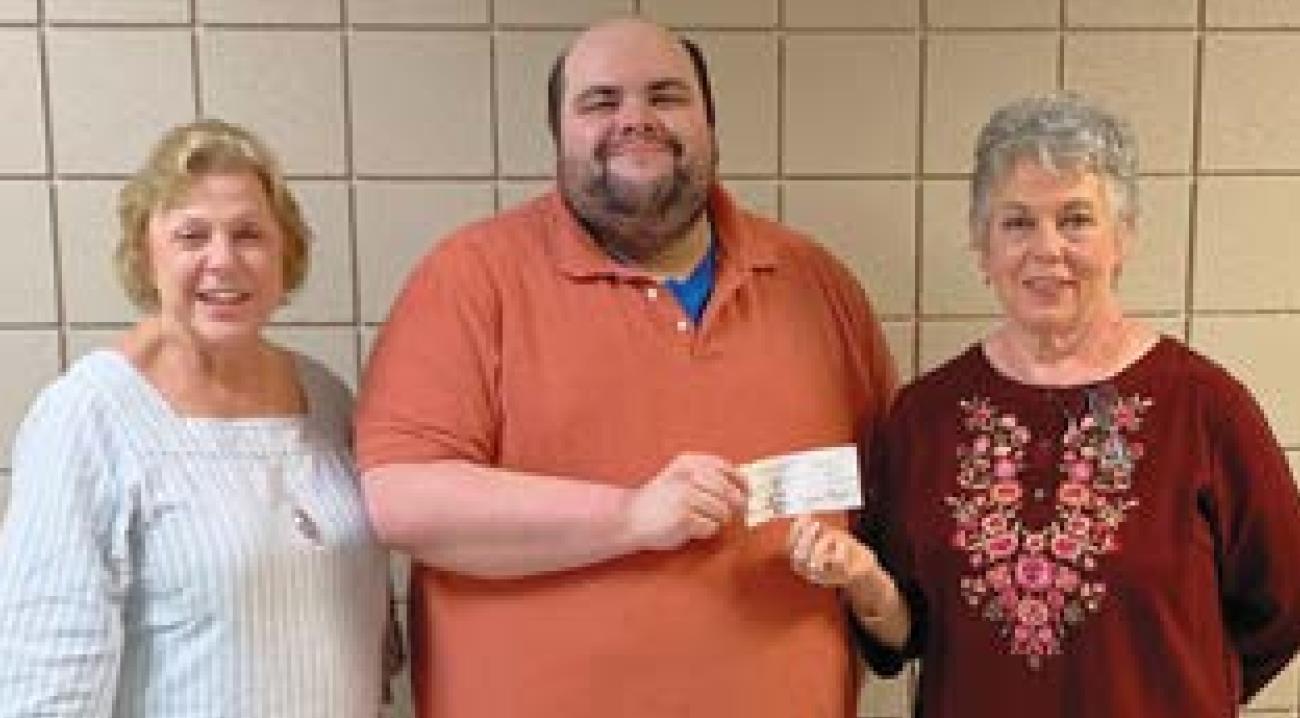 Delta Kappa Gamma Awards Local Teacher