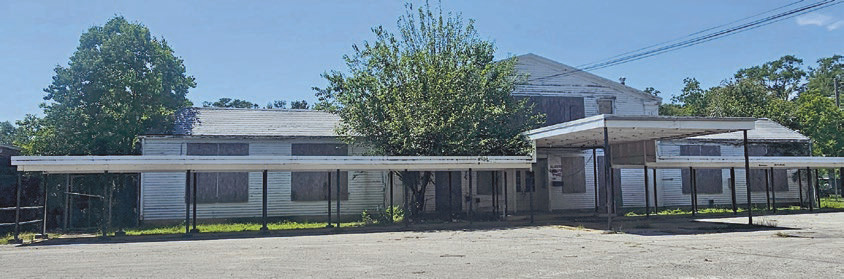 The former James Ward Elementary School property will soon be under the ownership of the City of Jennings. Although there are no concrete plans for the property, city officials are planning to clear the land of the derelict structure. Daily News photo by Erin Hargrave
