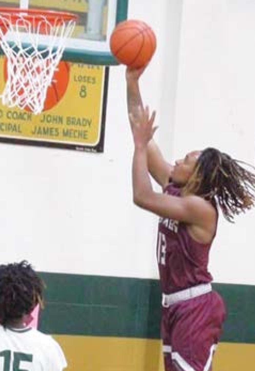 Dogs blow past Welsh 75-49