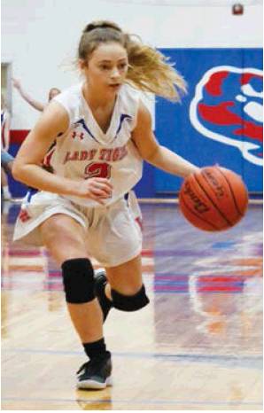 No. 3 Lady Tigers crush Port Barre 71-31