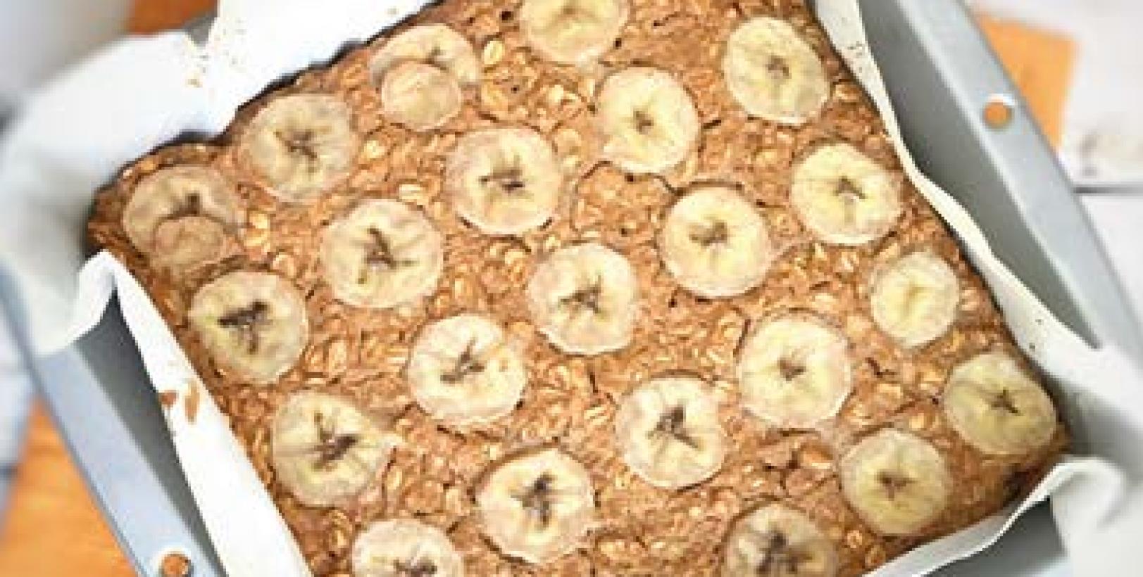 Peanut Butter Banana Protein Baked Oatmeal
