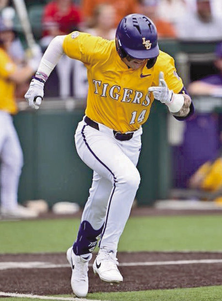 Tigers defeat Arkansas behind Anderson’s gem