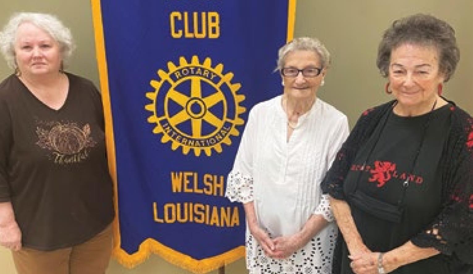 Retired educators speak to Welsh Rotary Club