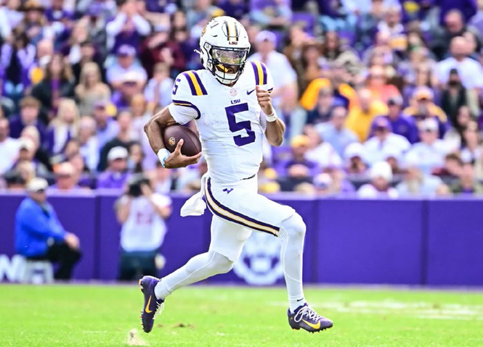 Daniels passes for four TD’s, keys comeback win over Texas A&M, 42-30