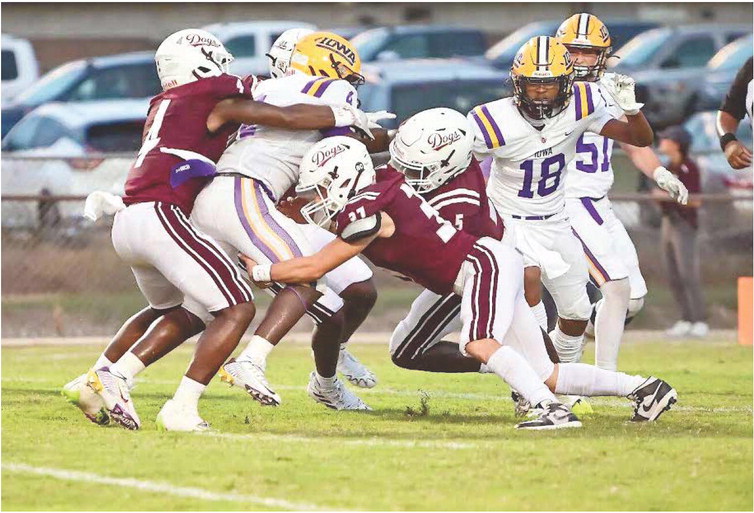 Jackets sting late to claim 35-28 win