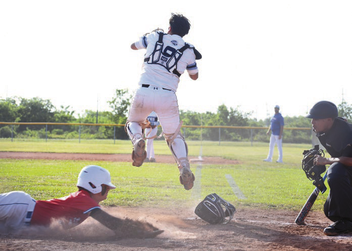 Tigers whip hurricanes