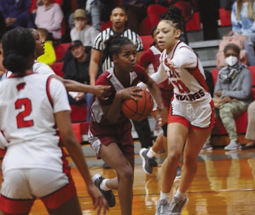 Lady Dogs roll past Welsh, 51-29