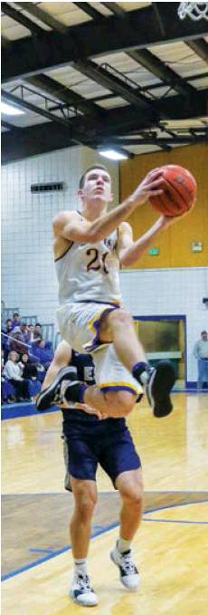 Hornets soar past ESA 61-43
