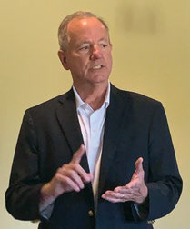 Davis speaks at Jeff Davis Republican Women meeting