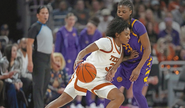 Booker, Crump push No. 4 Texas over No. 5 LSU 77-64