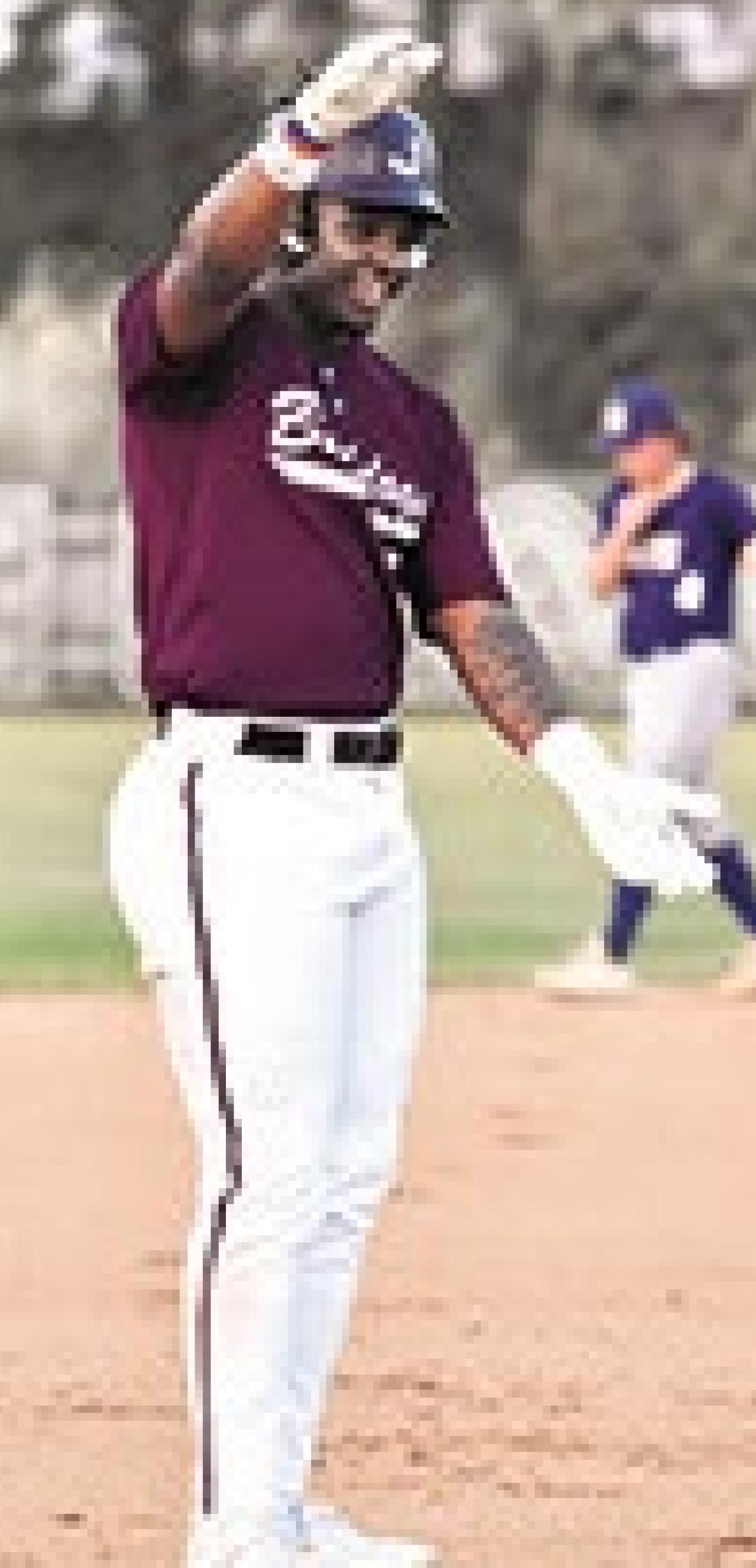 Broussard, Dogs upset 5A Southside