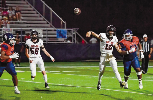 Hounds fall to Pios in season finale