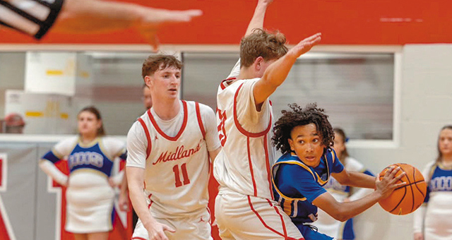 Hornets clash with Rebels