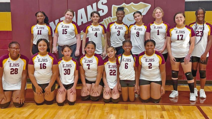 The Elton Junior High girls’ volleyball team started its season facing off against St. Edmund Catholic. The Lady Indians won two matches in their scrimmage against the St. Ed Lady Blue Jays. Submitted photo